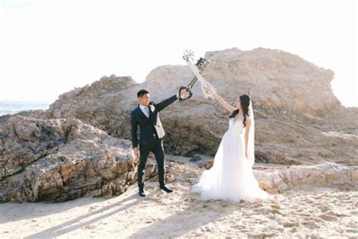 Keri Russell's Enchanting Wedding: A Love Story Unveiled